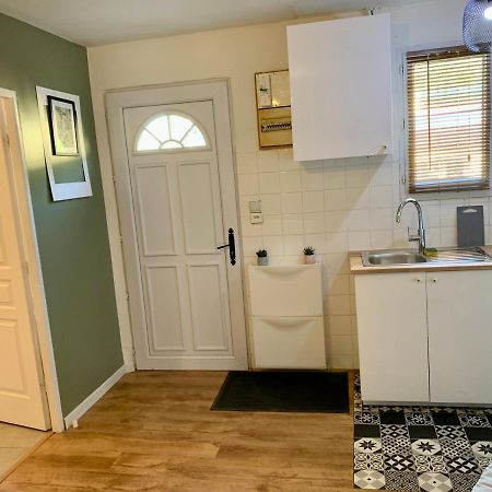 Superbe Appartement Avec Parking Gratuit Sur Place Saint-Denis  Esterno foto
