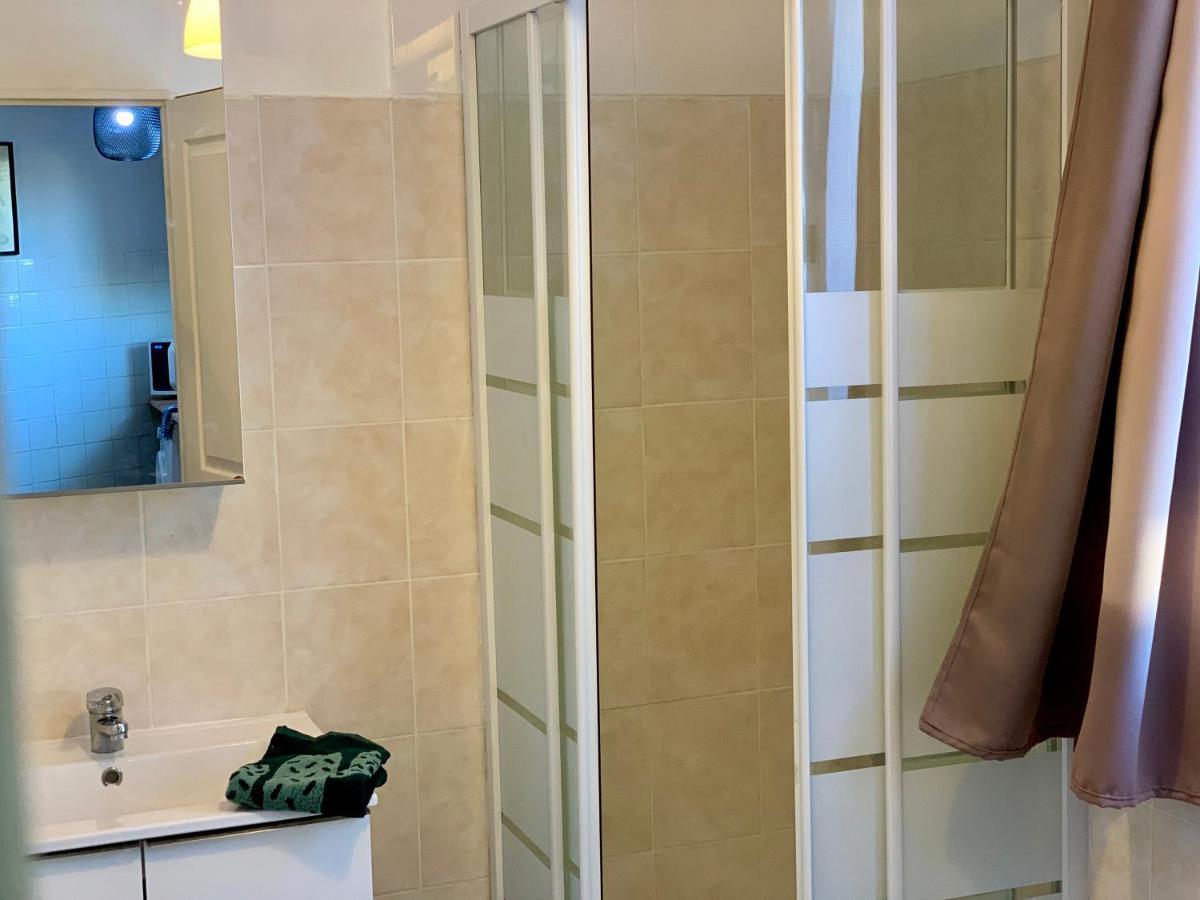 Superbe Appartement Avec Parking Gratuit Sur Place Saint-Denis  Esterno foto